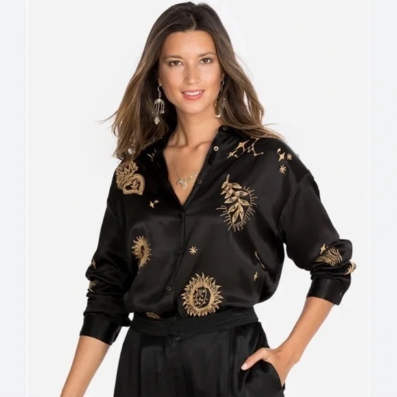 Johnny Was Asteria Embroidered Oversized Blouse - Picture 2 of 4